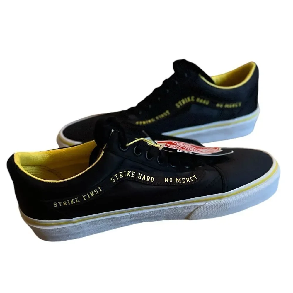 NWT VANs Cobra Kai Old School 🐍 Mens 7.5 Womens 9